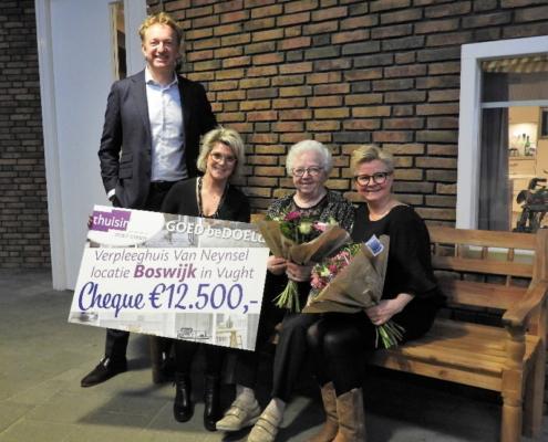 Boswijk overhandiging cheque